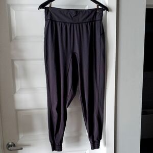 Lululemon 🍋 Sun Setter Joggers